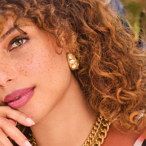 Julie Vos DOLCE STONE HOOP EARRINGS