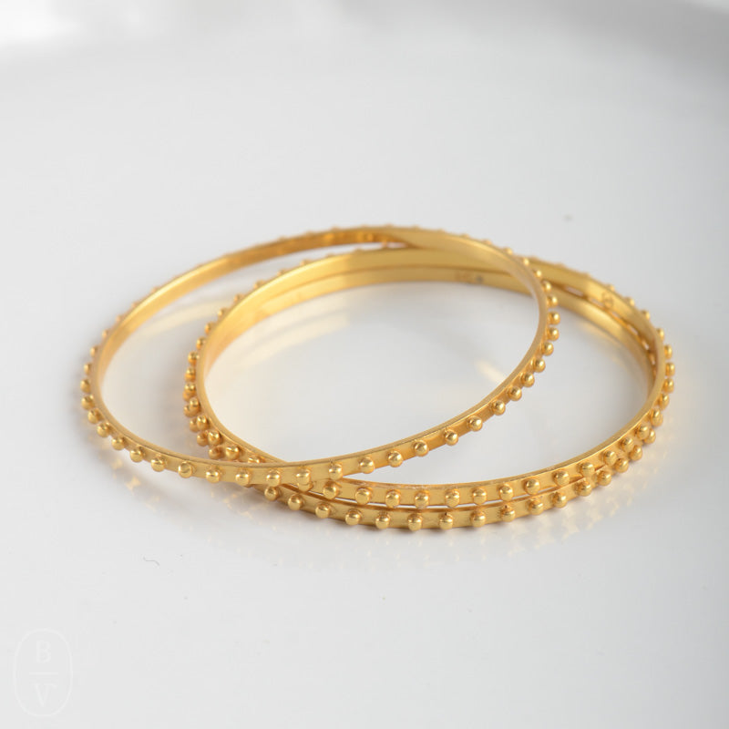 Julie Vos SOHO GOLD BANGLE BRACELET