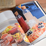 Chronicle Books TABLES AND SPREADS BOOK