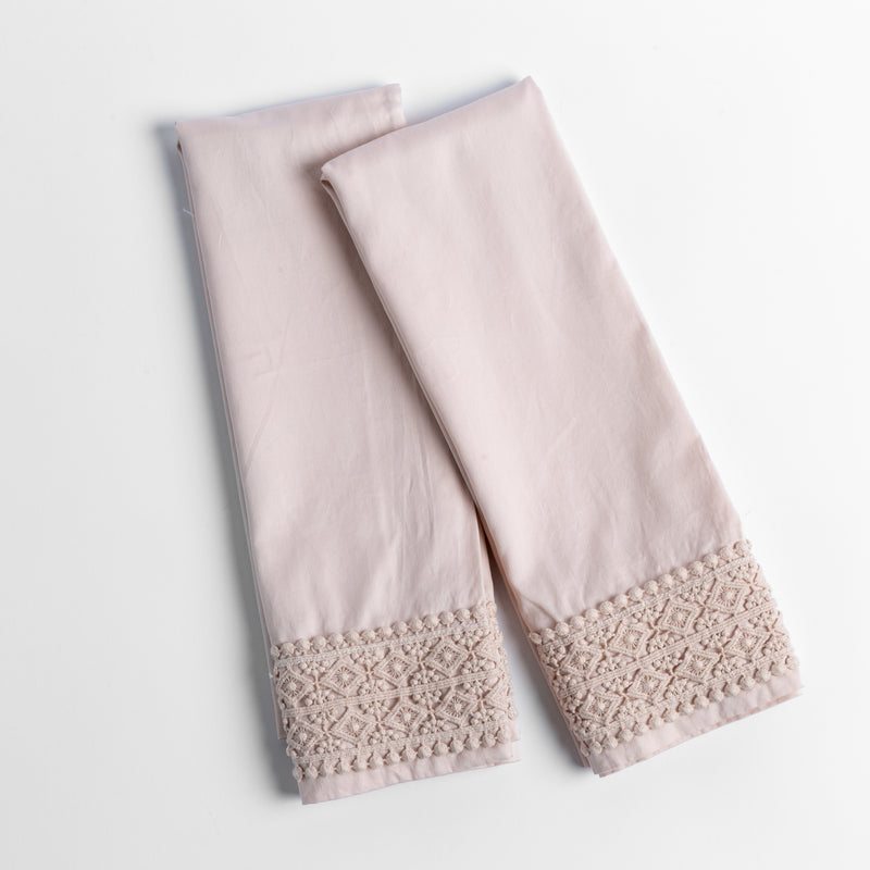 Bella Notte Linens BRIA PILLOWCASE WITH NOVOLA LACE Pearl