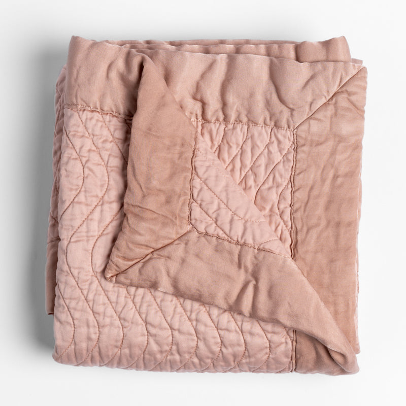 Bella Notte Linens CIRILLO THROW BLANKET Rouge