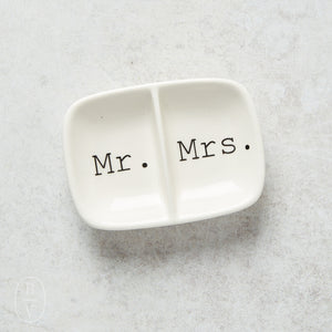 Creative Co-op CERAMIC TWO SECTION MR MRS DISH