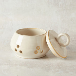 Creative Co-op STONEWARE GARLIC/ONION KEEPER