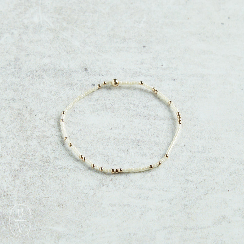 Hope Unwritten Bracelet – Beaded Stretch Bracelet – Bella Vita