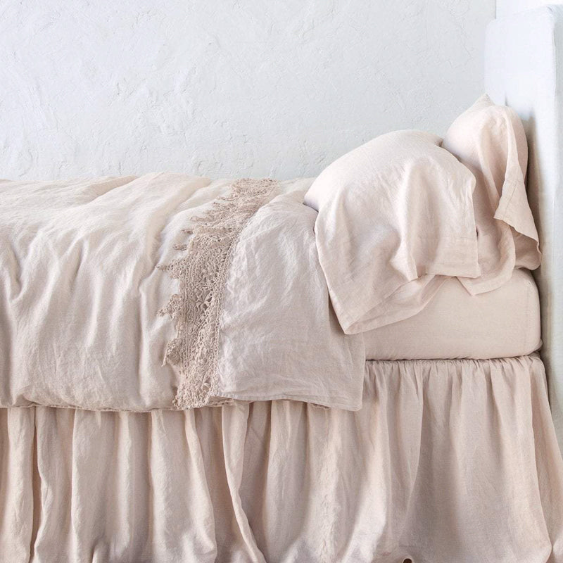 Bella Notte Linens LINEN FLAT SHEET WITH COTTON LACE TRIM Pearl