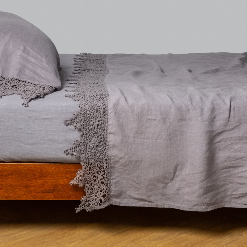 Bella Notte Linens LINEN FLAT SHEET WITH COTTON LACE TRIM French Lavender