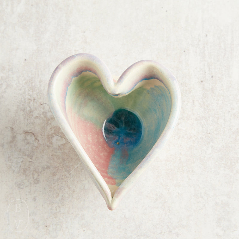 Lisa Howe Stoneware LITTLE HEART BOWL