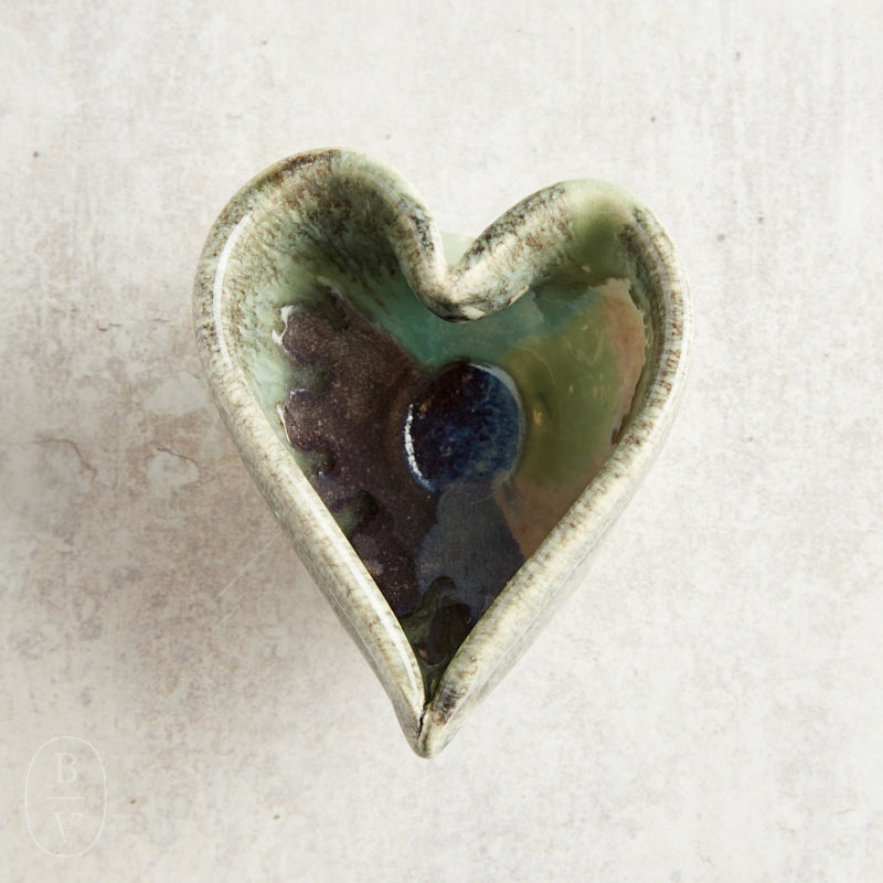Lisa Howe Stoneware LITTLE HEART BOWL