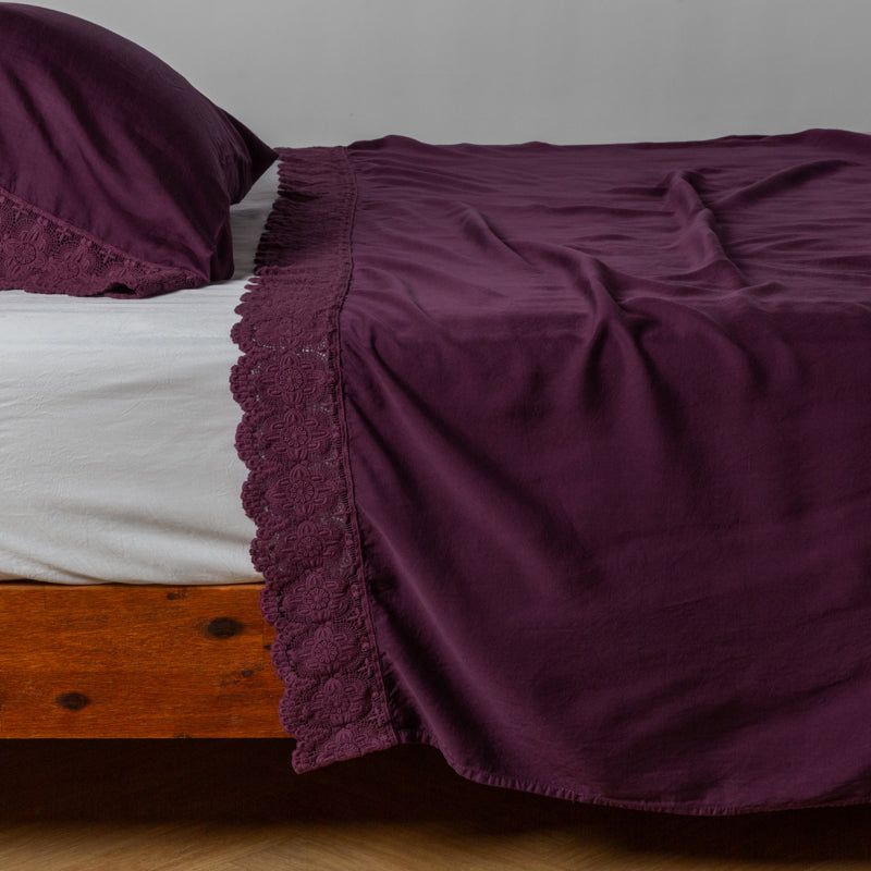 Bella Notte Linens MADERA LUXE FLAT SHEET WITH DONELLA LACE