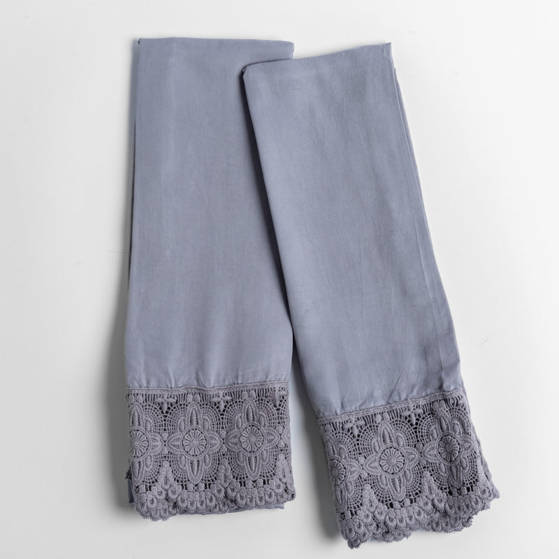 Bella Notte Linens MADERA LUXE PILLOWCASE WITH DONELLA LACE French Lavender