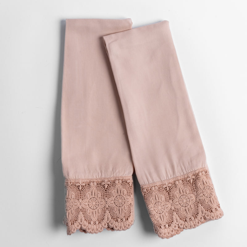 Bella Notte Linens MADERA LUXE PILLOWCASE WITH DONELLA LACE