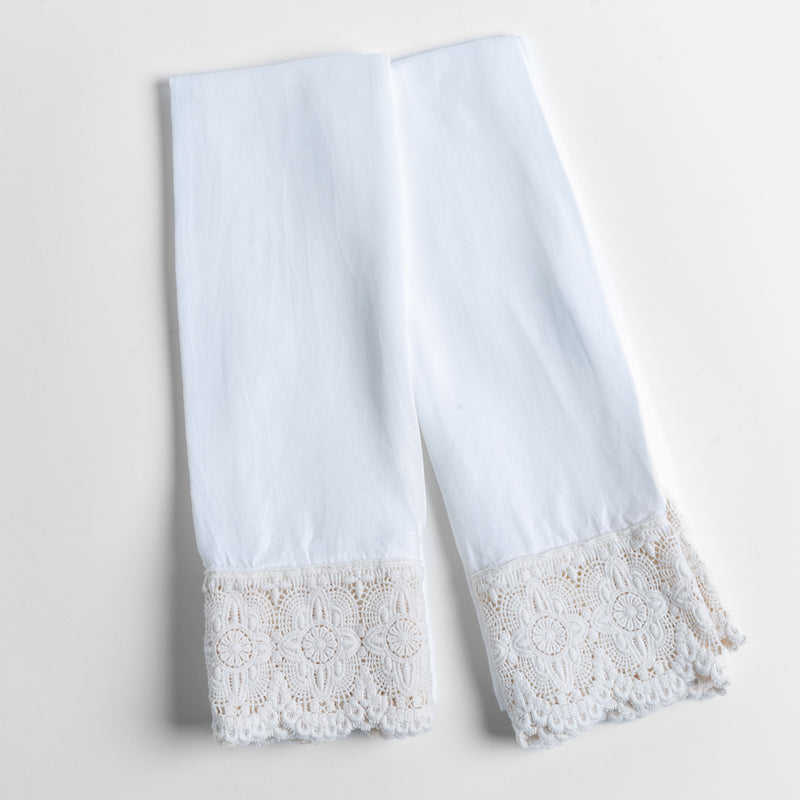 Bella Notte Linens MADERA LUXE PILLOWCASE WITH DONELLA LACE White