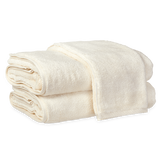 Matouk MILAGRO HAND TOWEL Ivory