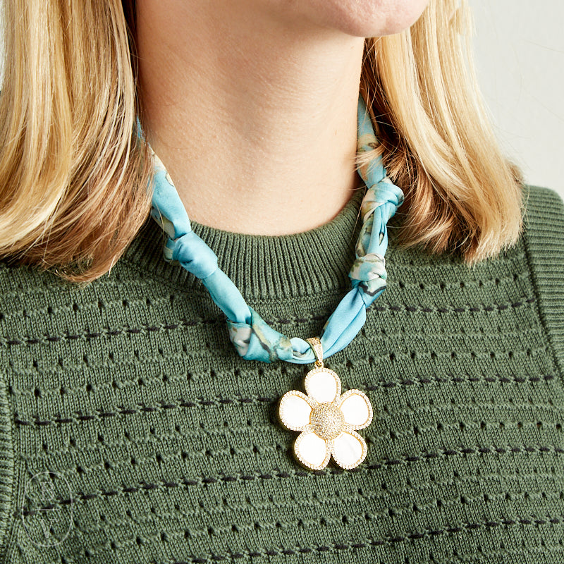 Virtue WHITE ORNATE FLOWER SCARF NECKLACE