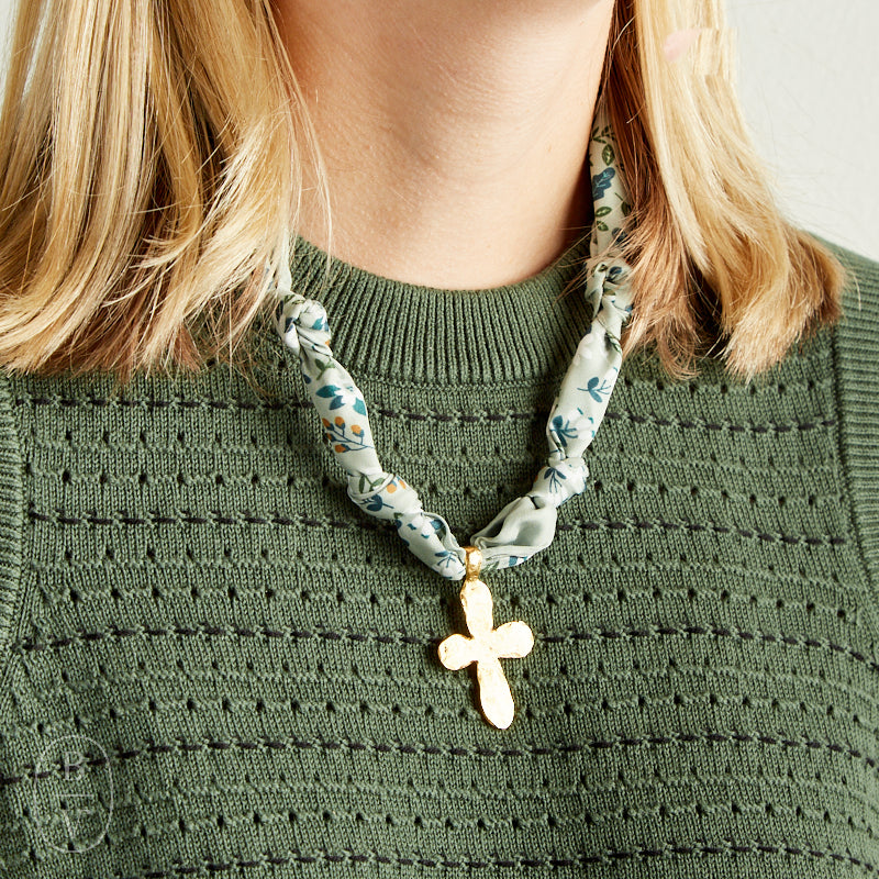 Virtue GOLD LONG TAIL CROSS SCARF NECKLACE