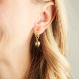 Virtue FLAT SEMI CIRCLE MINI PEARL EARRINGS