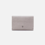 Hobo JILL TRIFOLD WALLET Light Grey Polished Leather