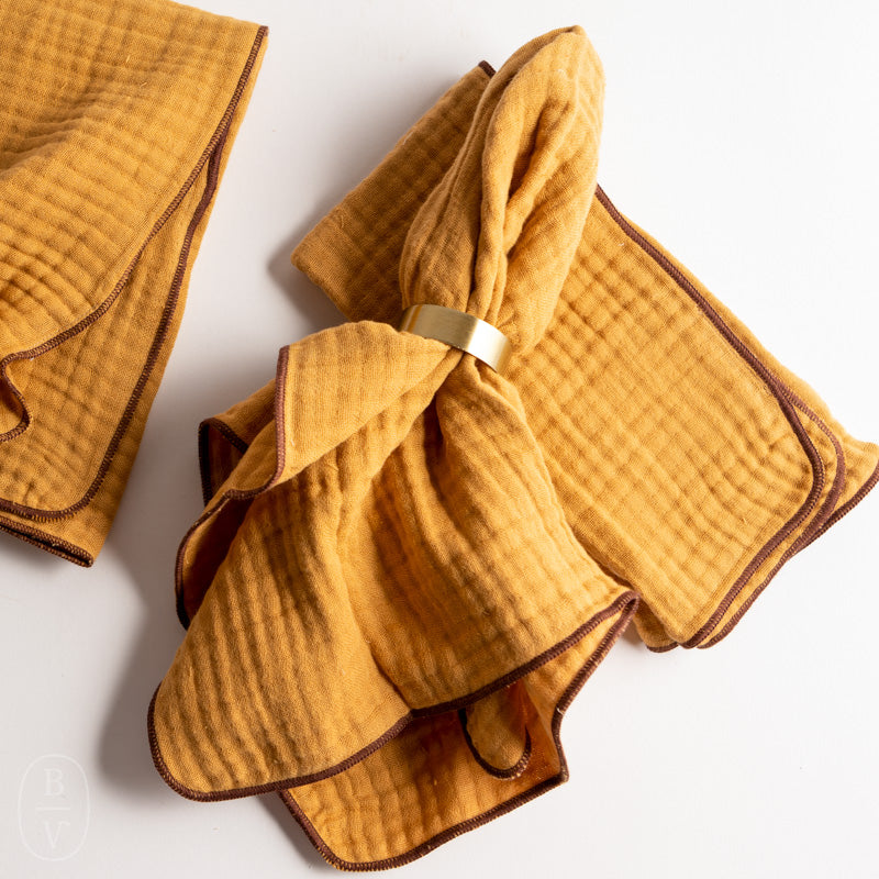 Creative Co-op WOVEN COTTON CONTRAST STITCH NAPKIN SET OF 4