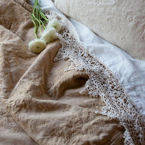 Bella Notte Linens LINEN FLAT SHEET WITH COTTON LACE TRIM