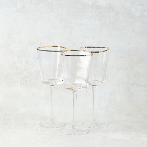 Zodax APERITIVO TRIANGULAR WINE GLASS Clear Gold Rim
