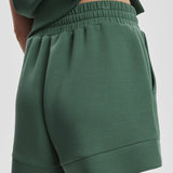 Varley ATRIUM HIGH RISE SHORT 4.5
