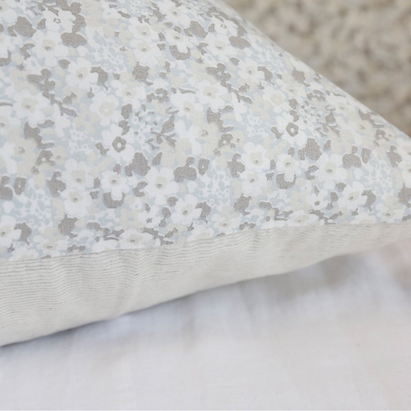 Pom Pom At Home JUNE SHAM