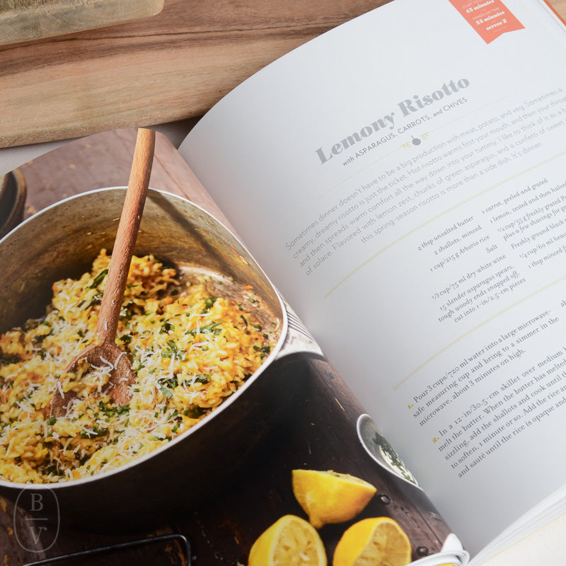 Chronicle Books ONE PAN TWO PLATES BOOK