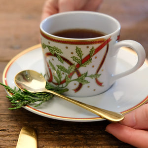 Pickard China PICKARD WINTER FESTIVAL TEACUP Ultra White Gold