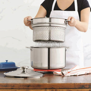 Le Creuset SIGNATURE STAINLESS STEEL STOCKPOT WITH COLANDER INSERT