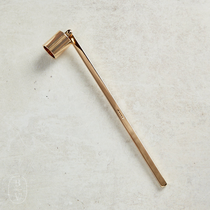 Illume ESSENTIALS GOLD CANDLE SNUFFER