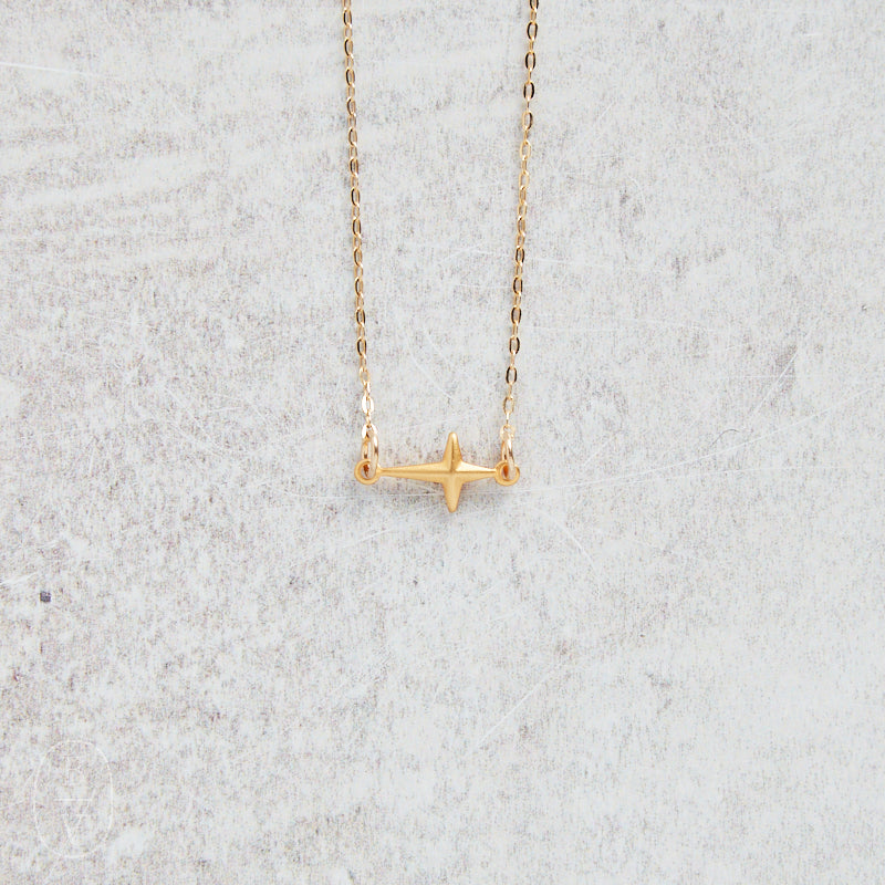 CV Designs SIMPLE CROSS CHAIN NECKLACE