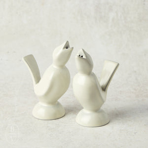 Costa Nova STACKED ORGANIC BIRD SALT AND PEPPER SHAKER SET Salt