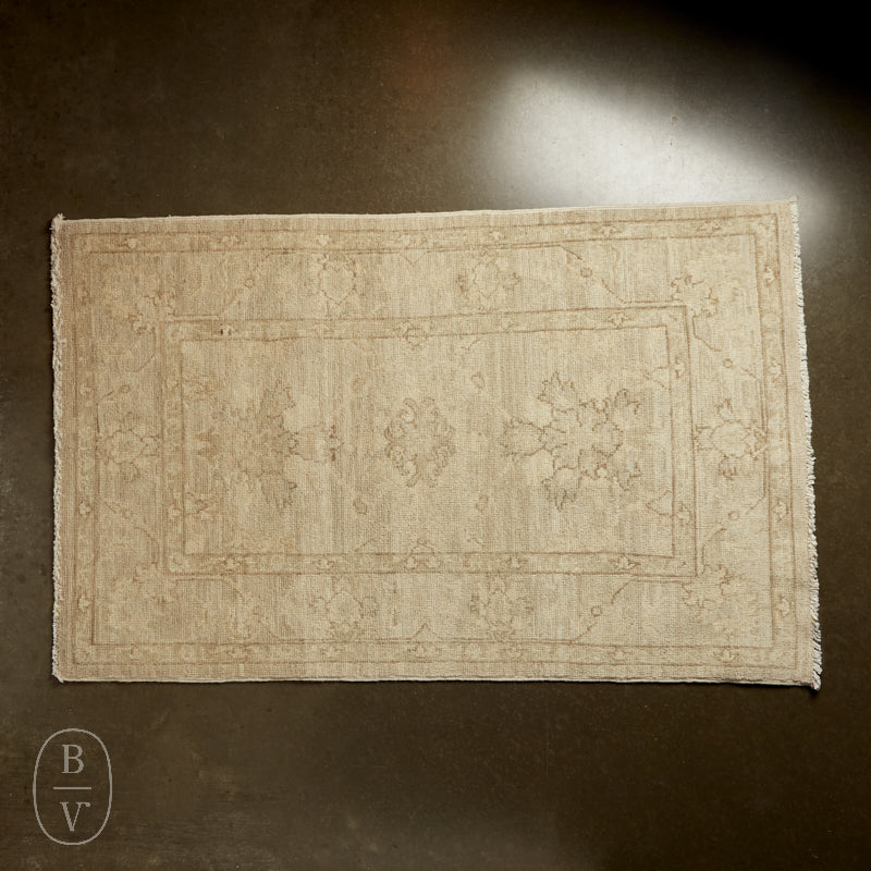 Parviz Oriental Rugs TURKISH OUSHAK SMALL B23008 RUG