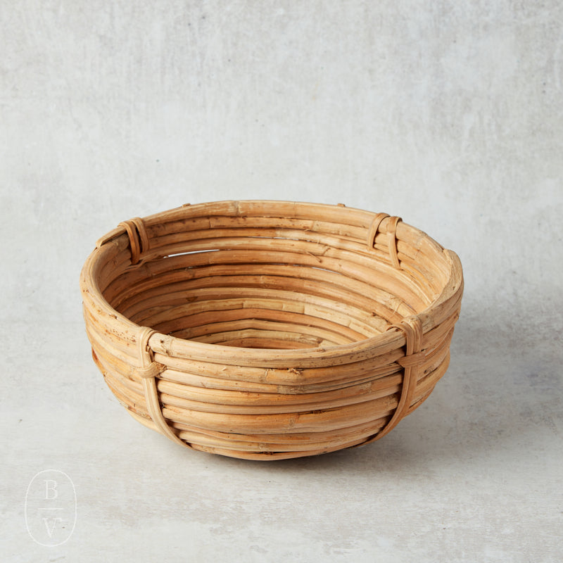 Creative Co-op HANDWOVEN RATTAN BOWL Medium