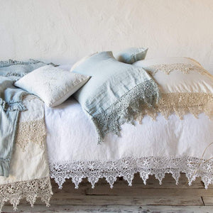 Bella Notte Linens LINEN PILLOWCASE WITH COTTON LACE TRIM