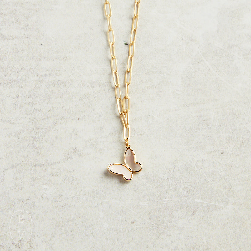 Virtue SHELL BUTTERFLY PAPERCLIP CHAIN NECKLACE Gold