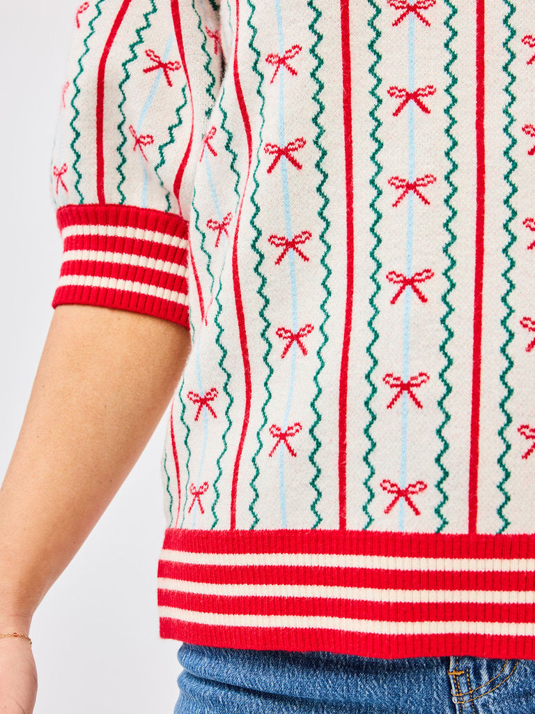 Mary Square FAITH IN A BOW SWEATER