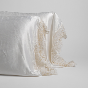 Bella Notte Linens PALOMA PILLOWCASE WITH COTTON LACE TRIM