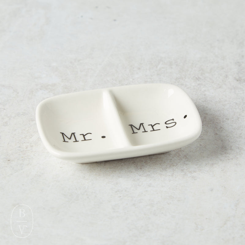 Creative Co-op CERAMIC TWO SECTION MR MRS DISH