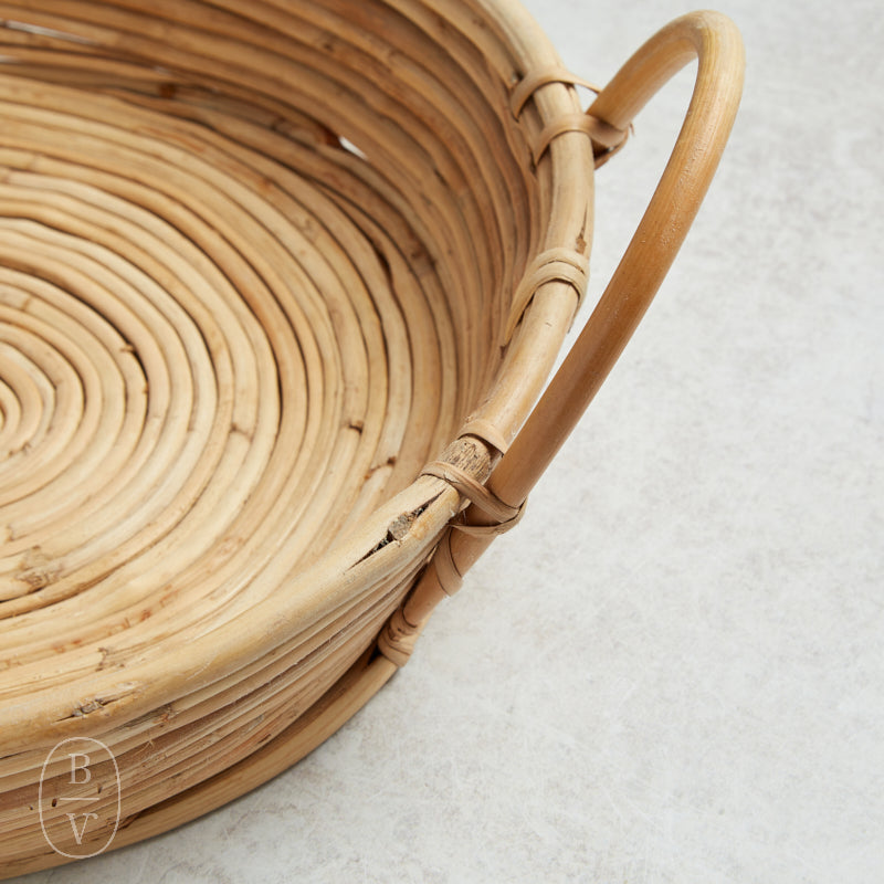 Creative Co-op HANDWOVEN RATTAN TRAY WITH HANDLE