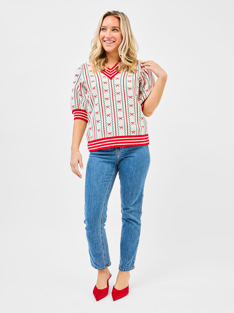 Mary Square FAITH IN A BOW SWEATER