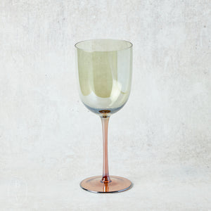 Bloomingville IRIDESCENT FINISH STEMMED WINE GLASS Amber Green