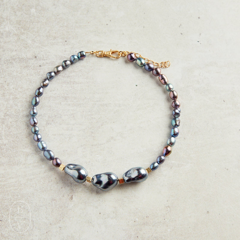 Virtue THE KENDRA NECKLACE Peacock
