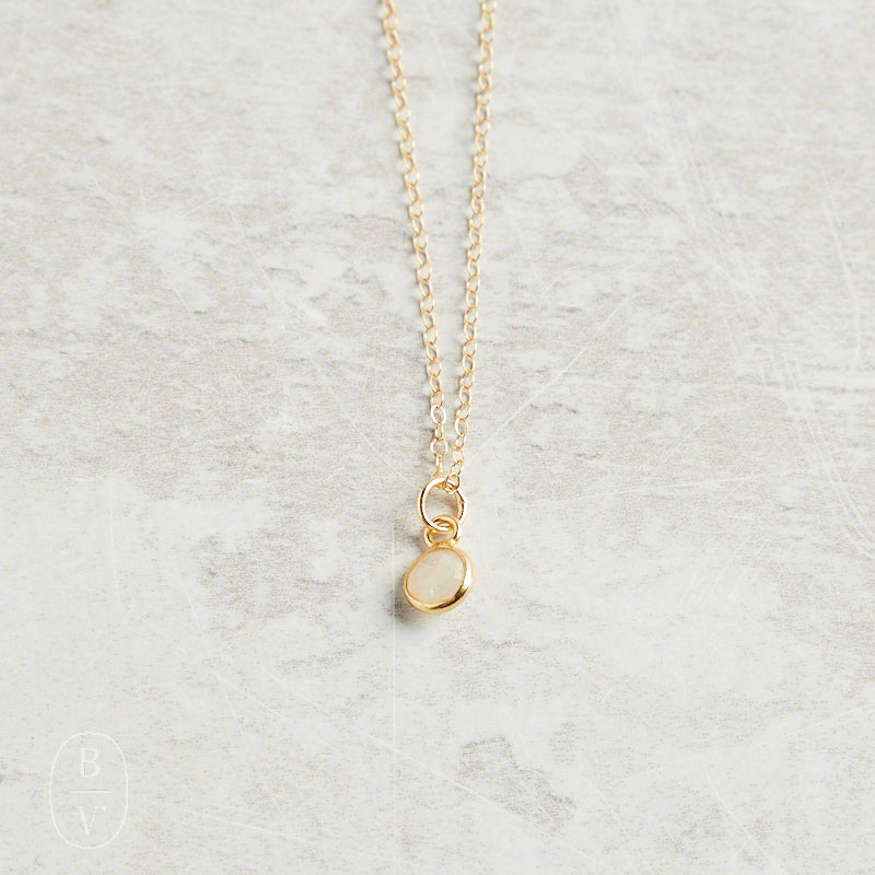 Darby Drake Jewelry and Design GEMSTONE NECKLACE - NCCGM530 White Moonstone