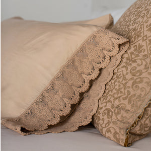 Bella Notte Linens MADERA LUXE PILLOWCASE WITH DONELLA LACE