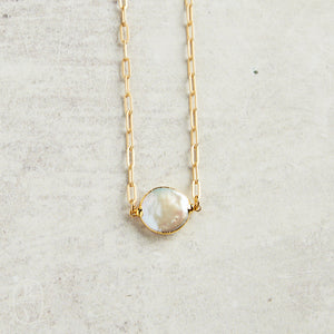 Virtue GOLD SMALL PAPERCLIP CHAIN PEARL BEZEL CONNECTOR NECKLACE Gold