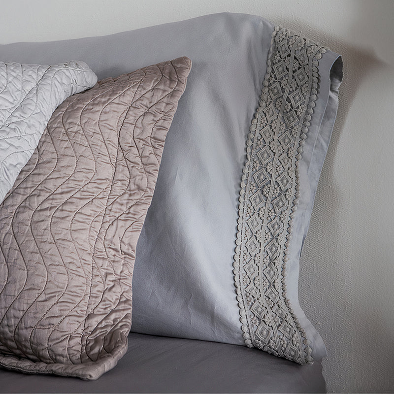 Bella Notte Linens BRIA PILLOWCASE WITH NOVOLA LACE
