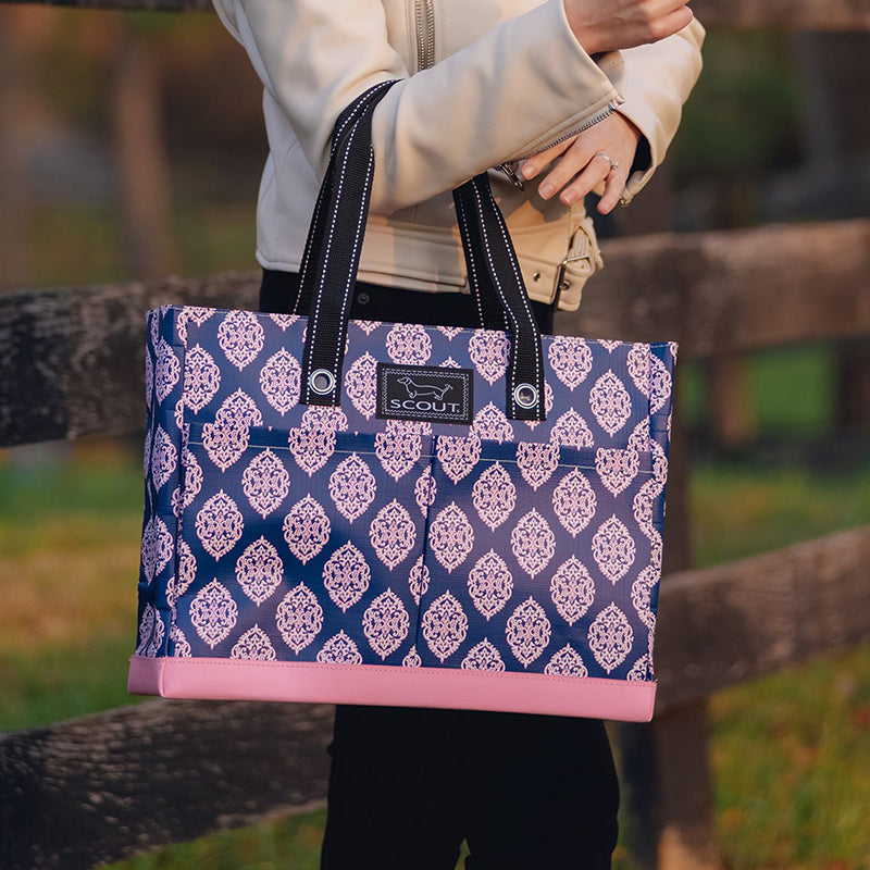 Scout UPTOWN GIRL TOTE FALL 24