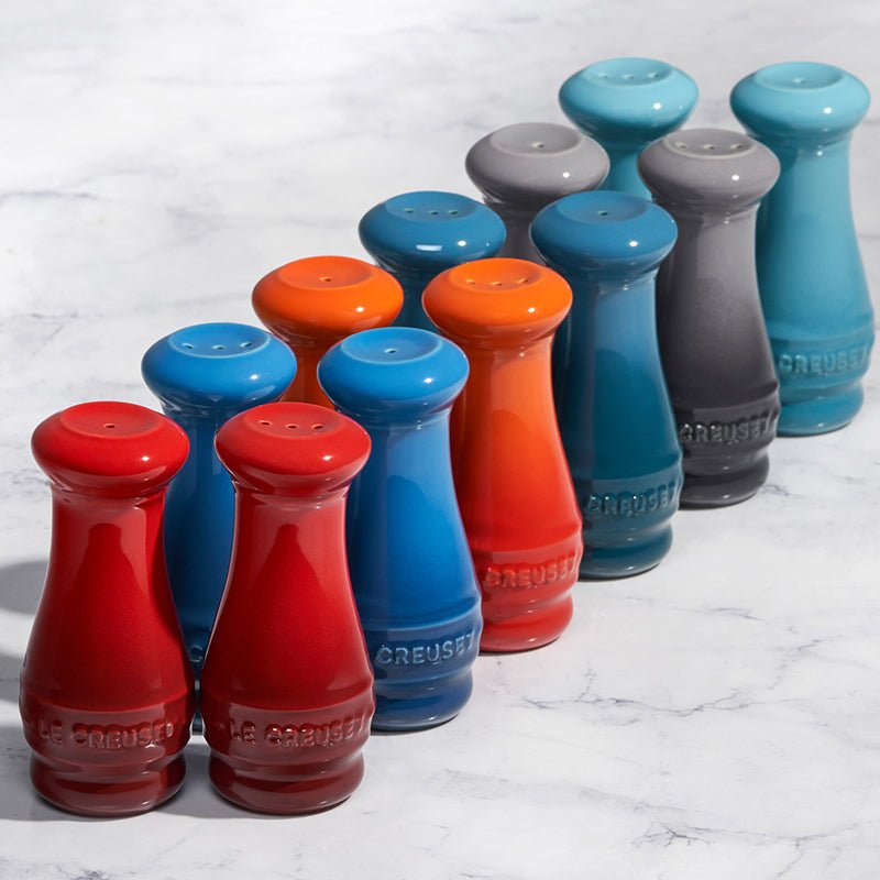 Le Creuset SALT AND PEPPER SHAKER SET