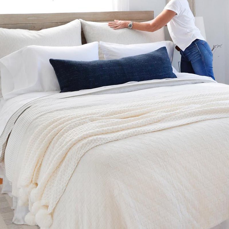 Pom Pom At Home HENDRICK FILLED PILLOW Navy 14x40